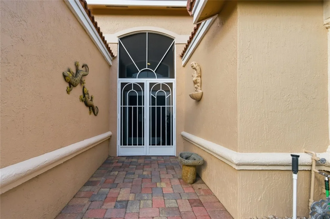 Photo of 6755 Viale Elizabeth