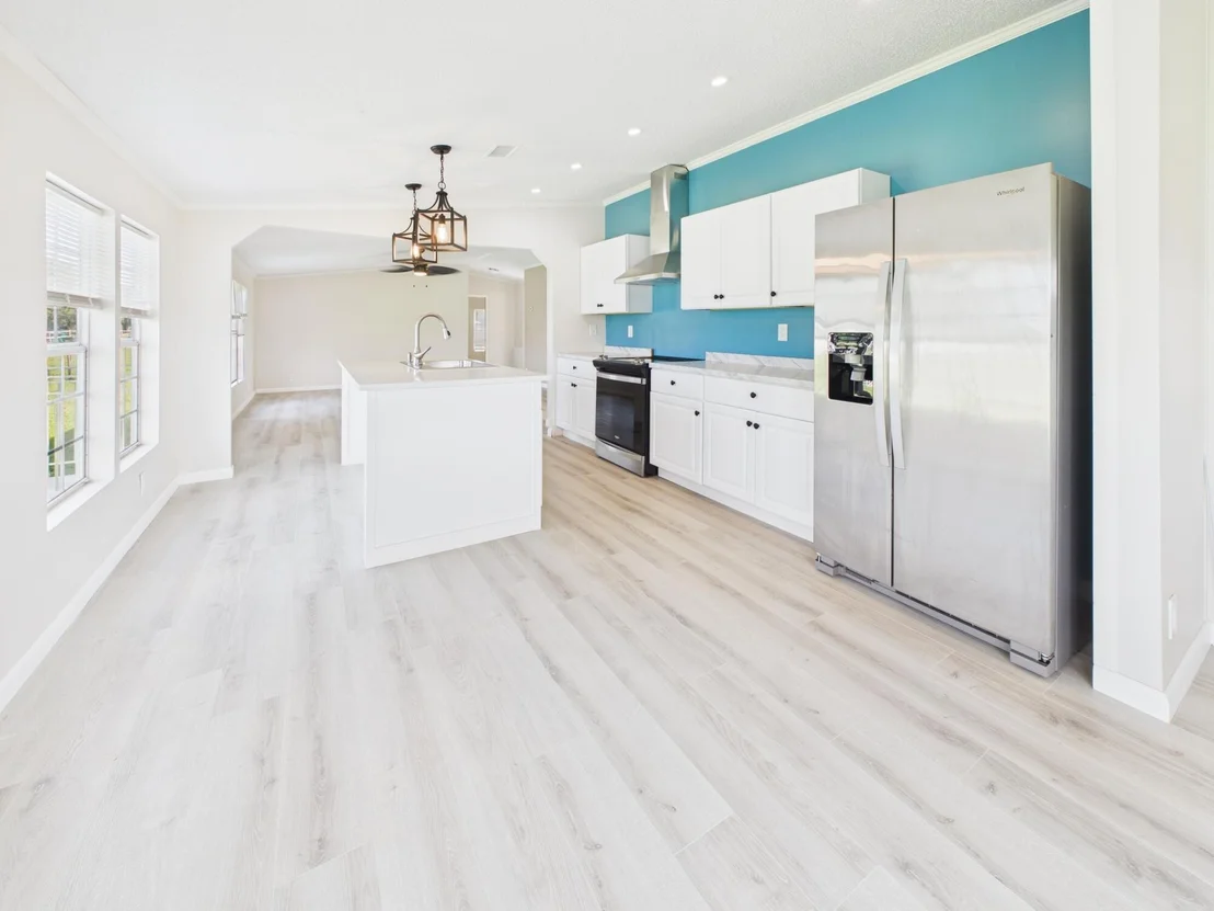 Photo of 17090 NW 38th Avenue