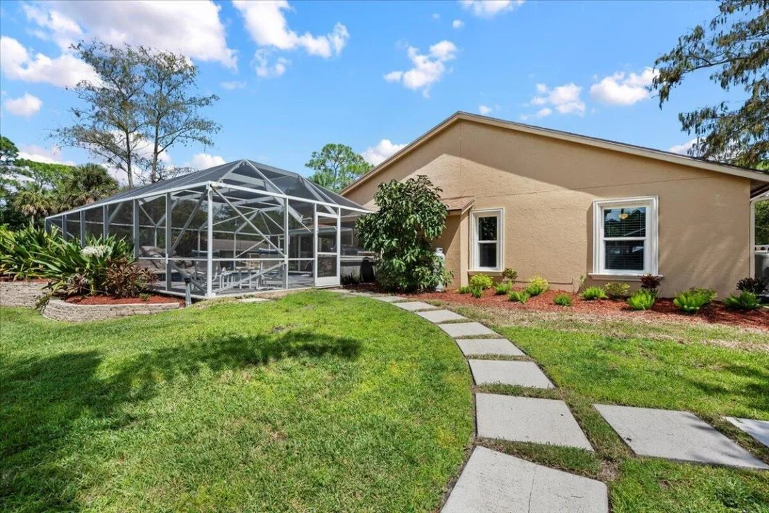 Photo of 17549 Bridle Lane