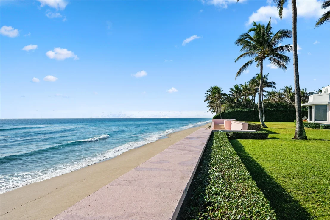 Photo of 911 N Ocean Boulevard