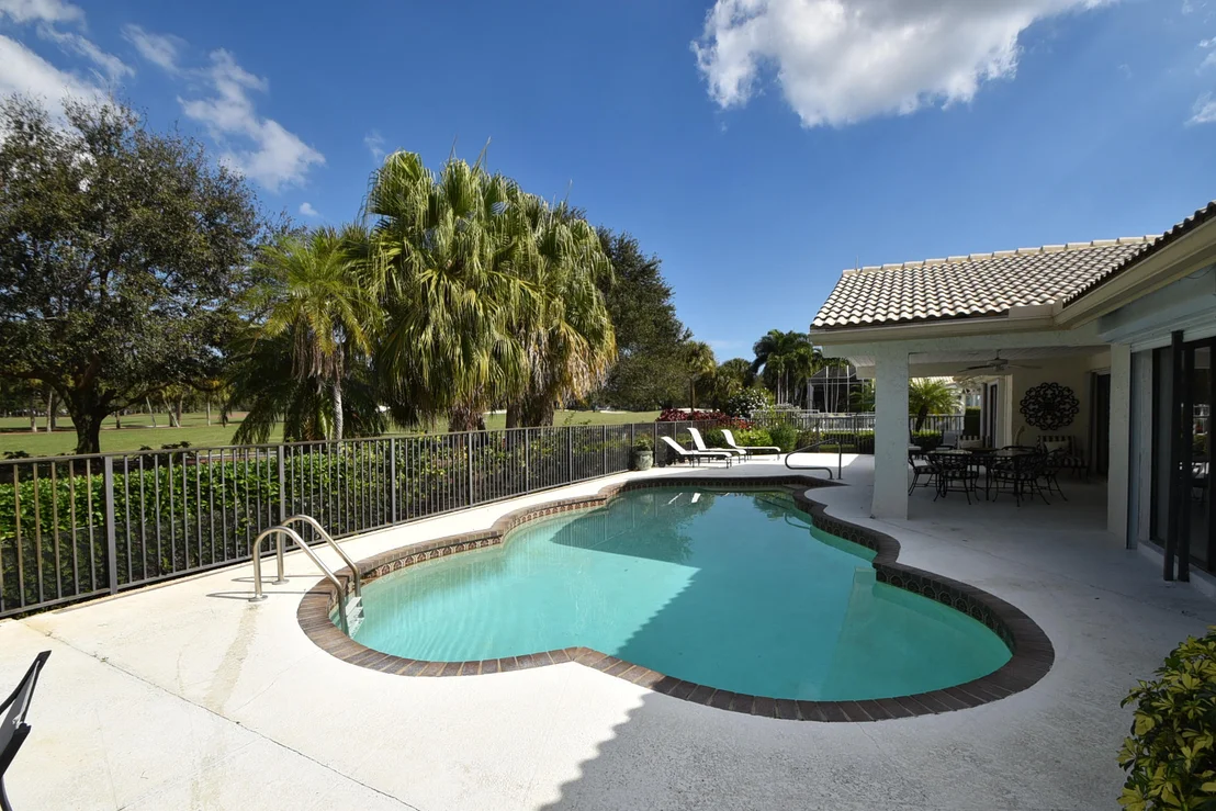 Photo of 4573 White Cedar Lane