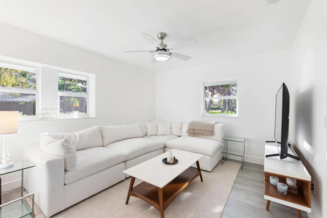 Photo of 5645 Old Orange Road