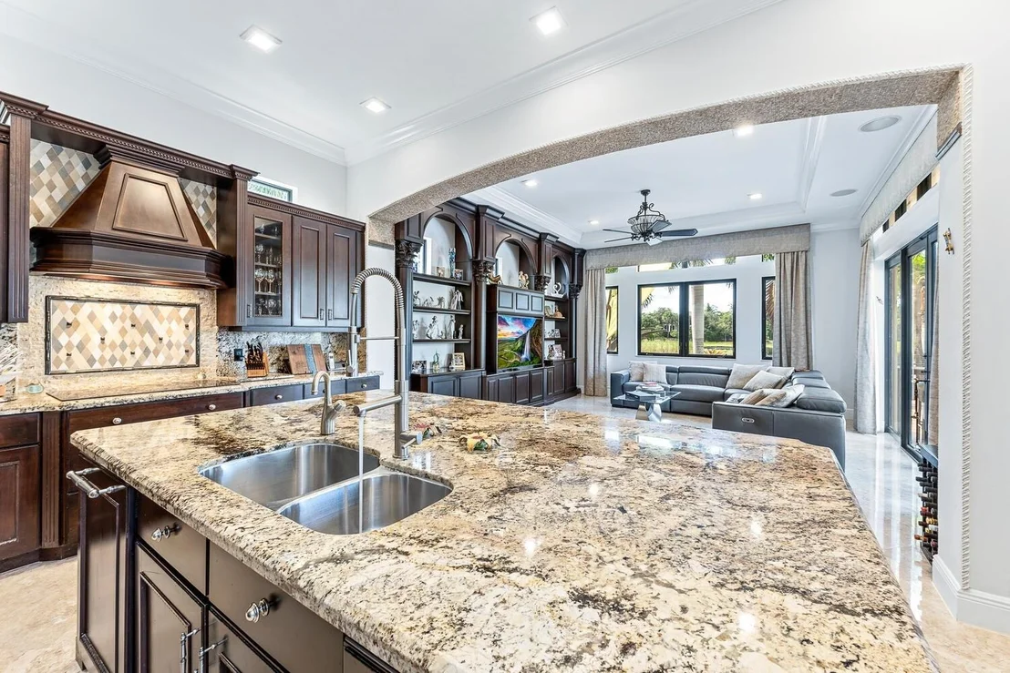 Photo of 7235 Lemon Grass Drive