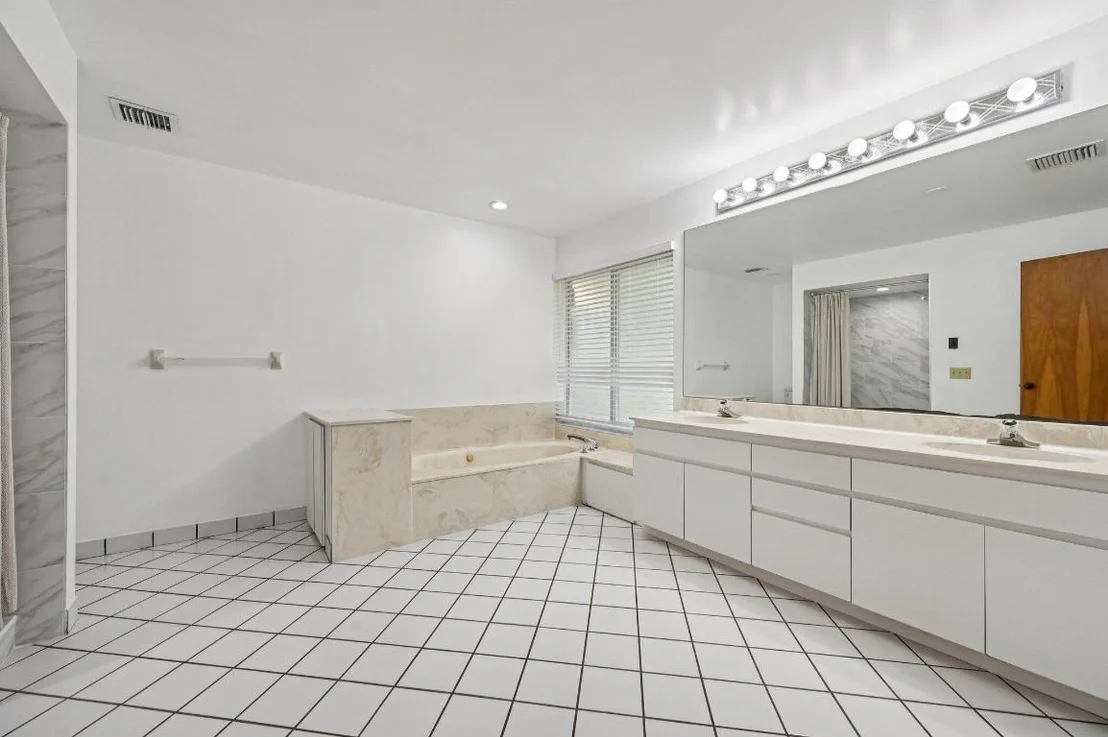 Photo of 13253 La Mirada Circle