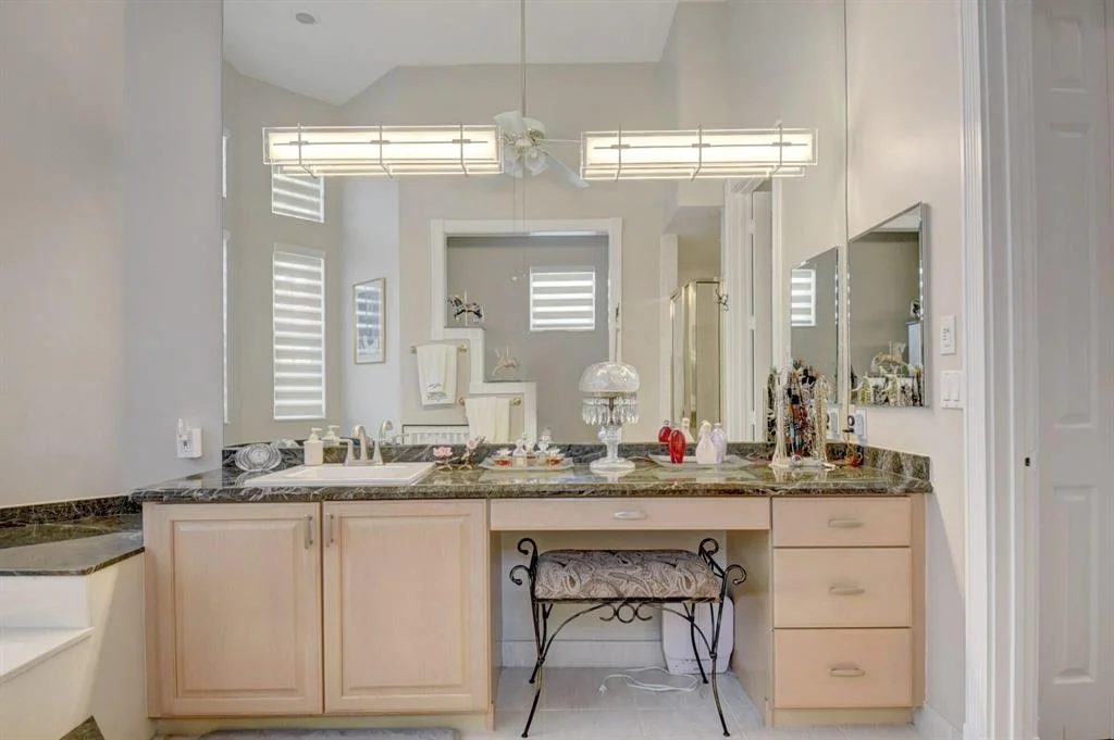 Photo of 8161 Muirhead Circle