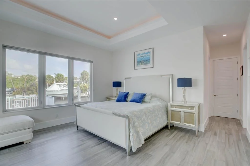 Photo of 4201 NE 30th Terrace