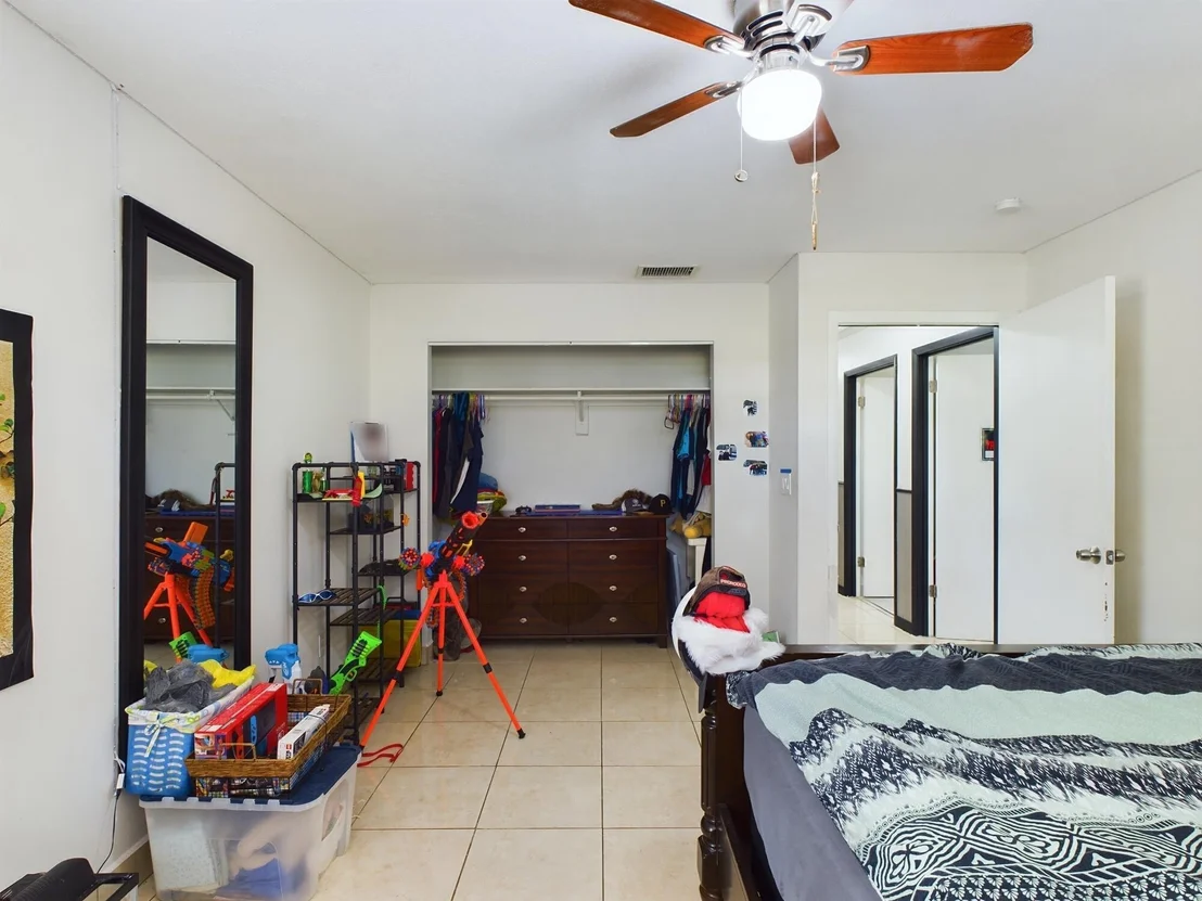 Photo of 2267 NE 54th Trail