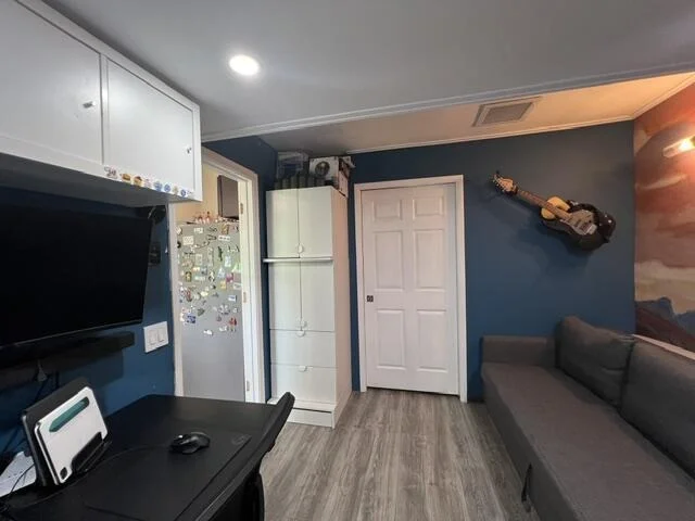 Photo of 9145 Chrysanthemum Drive