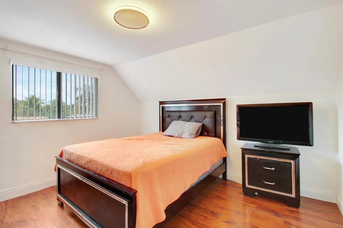 Photo of 611 Angler Drive