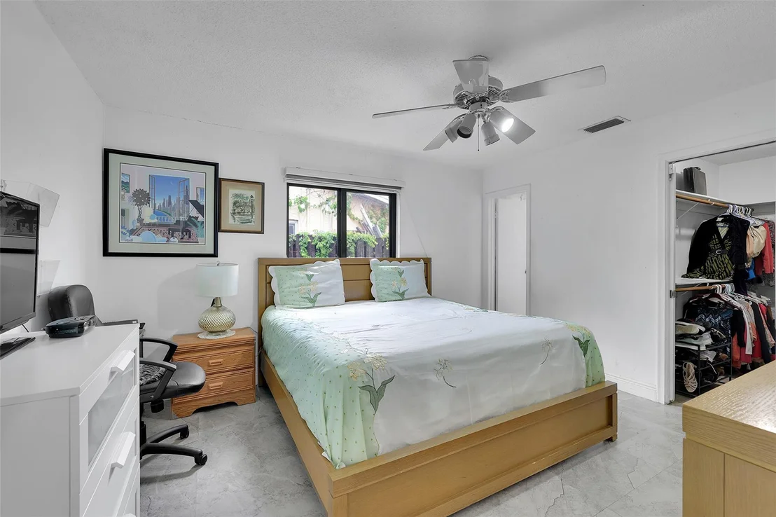 Photo of 11630 NW 29th Place