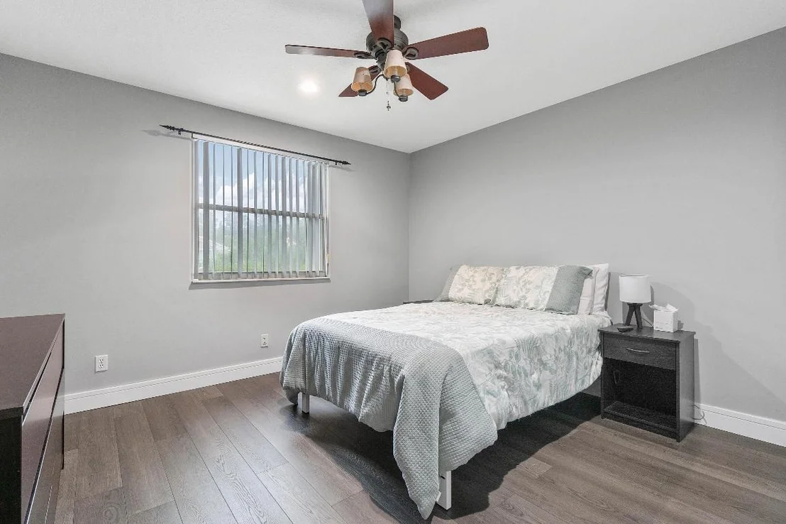 Photo of 7069 Middlebury Drive