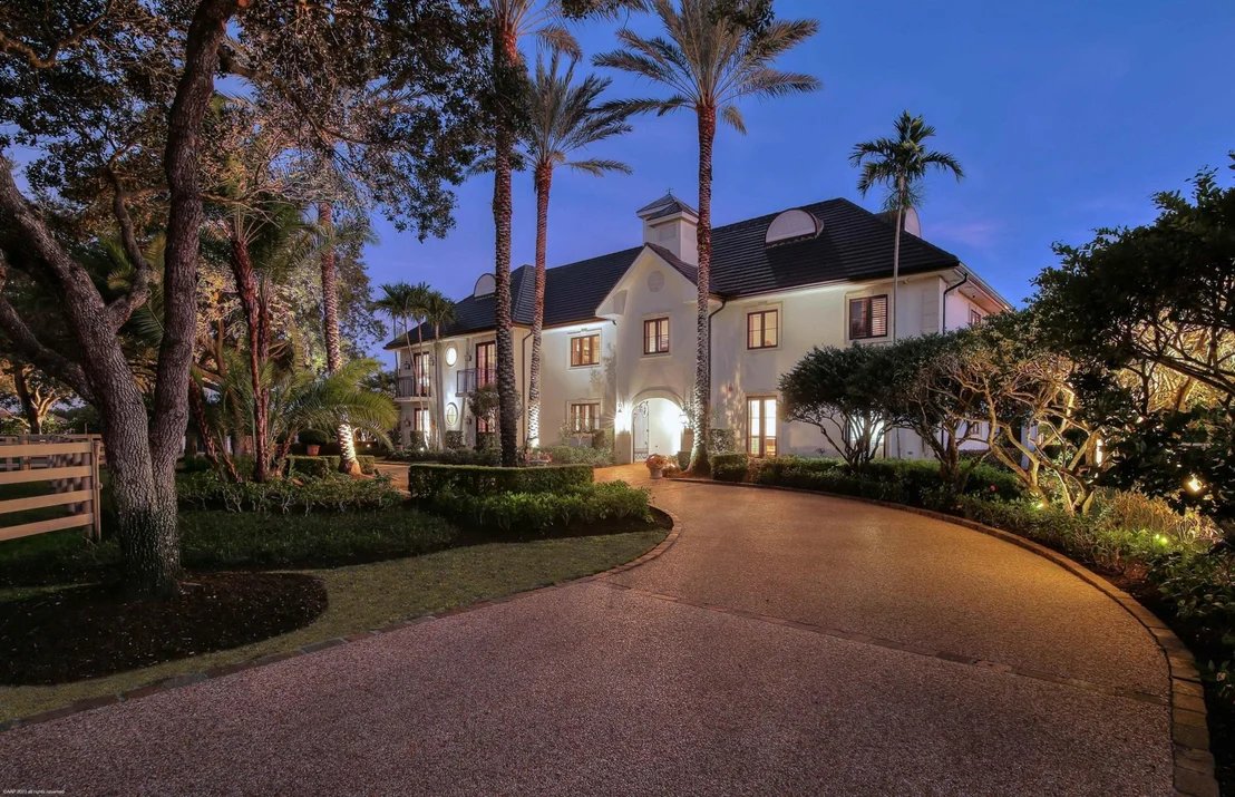 Photo of 3585 Olde Hampton Drive