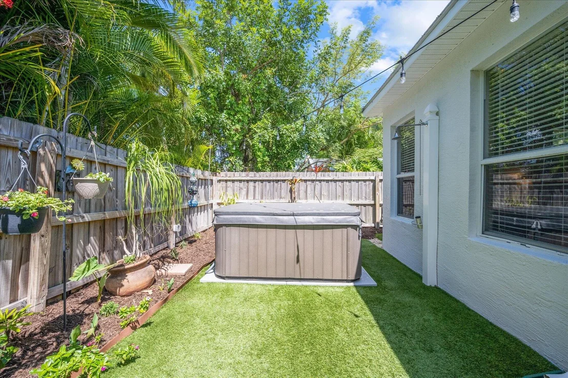 Photo of 938 Marlin Drive