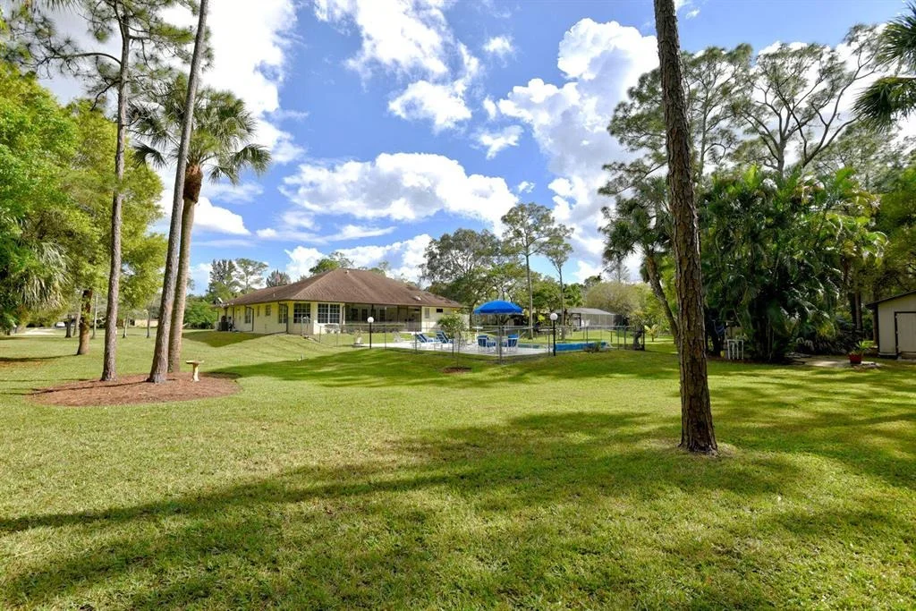 Photo of 17671 Bridle Lane