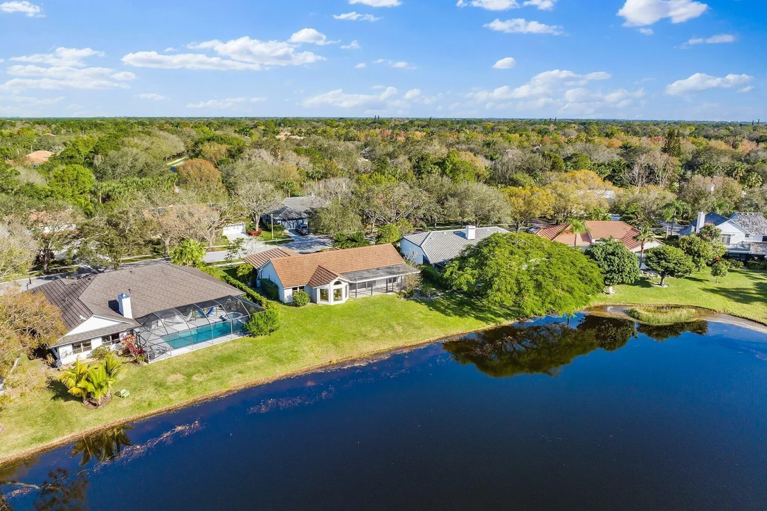 Photo of 6626 Winding Lake Drive