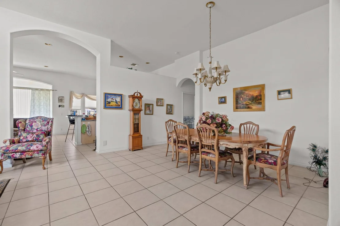 Photo of 7140 Demedici Circle