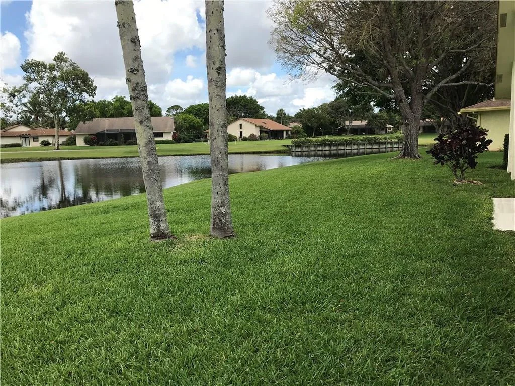 Photo of 5630 Forest Oaks Terrace