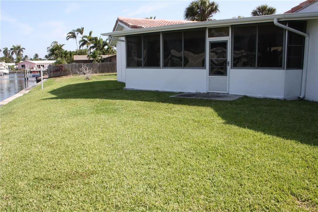 Photo of 651 SE 6th Terrace