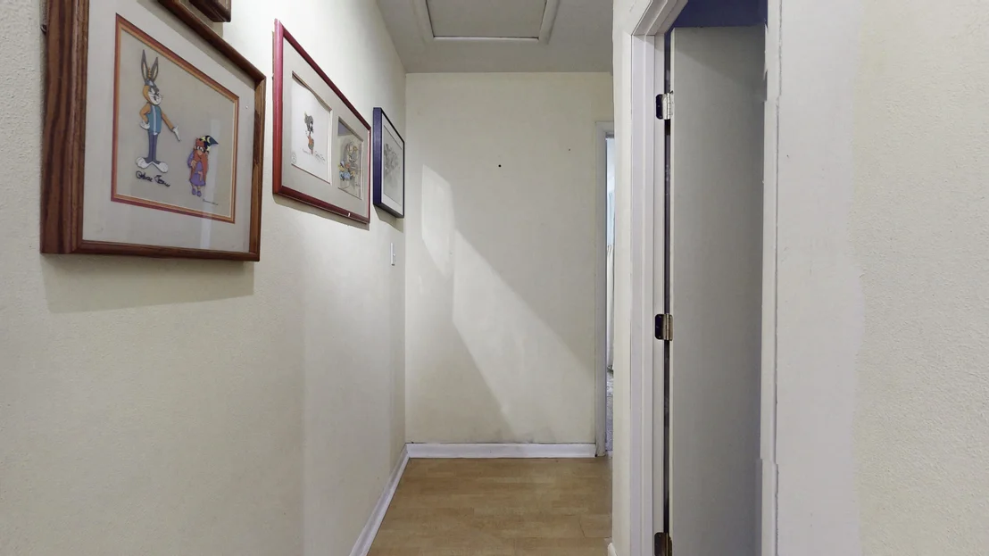 Photo of 3030 Summit Street
