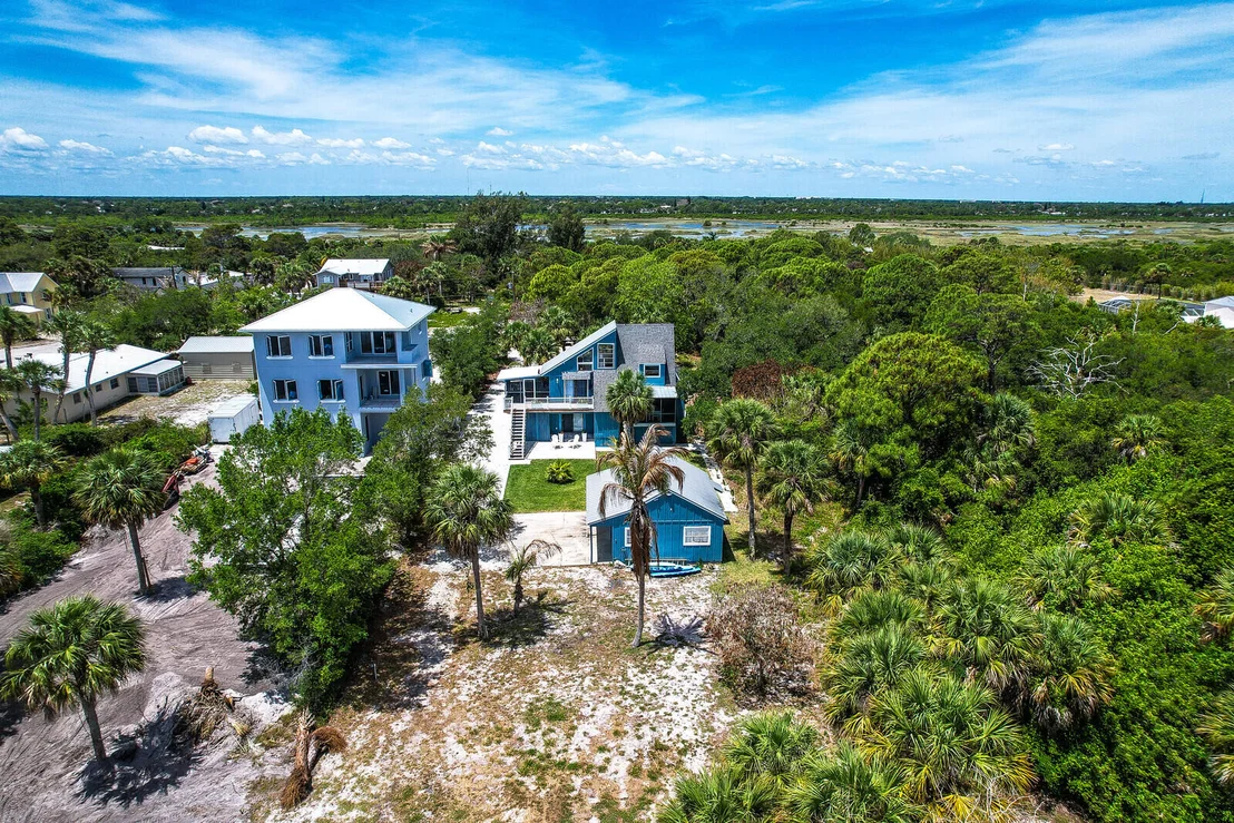 Photo of 12000 Conklin Way