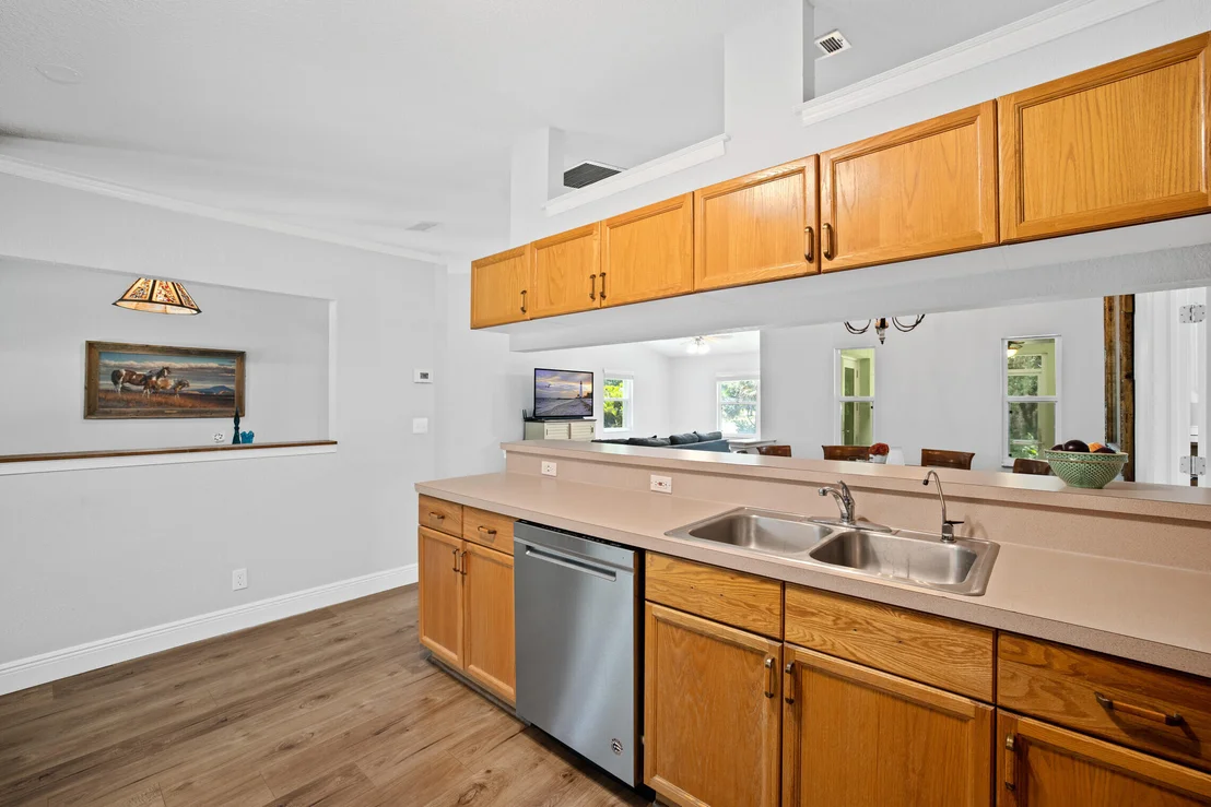 Photo of 13578 Edith Road