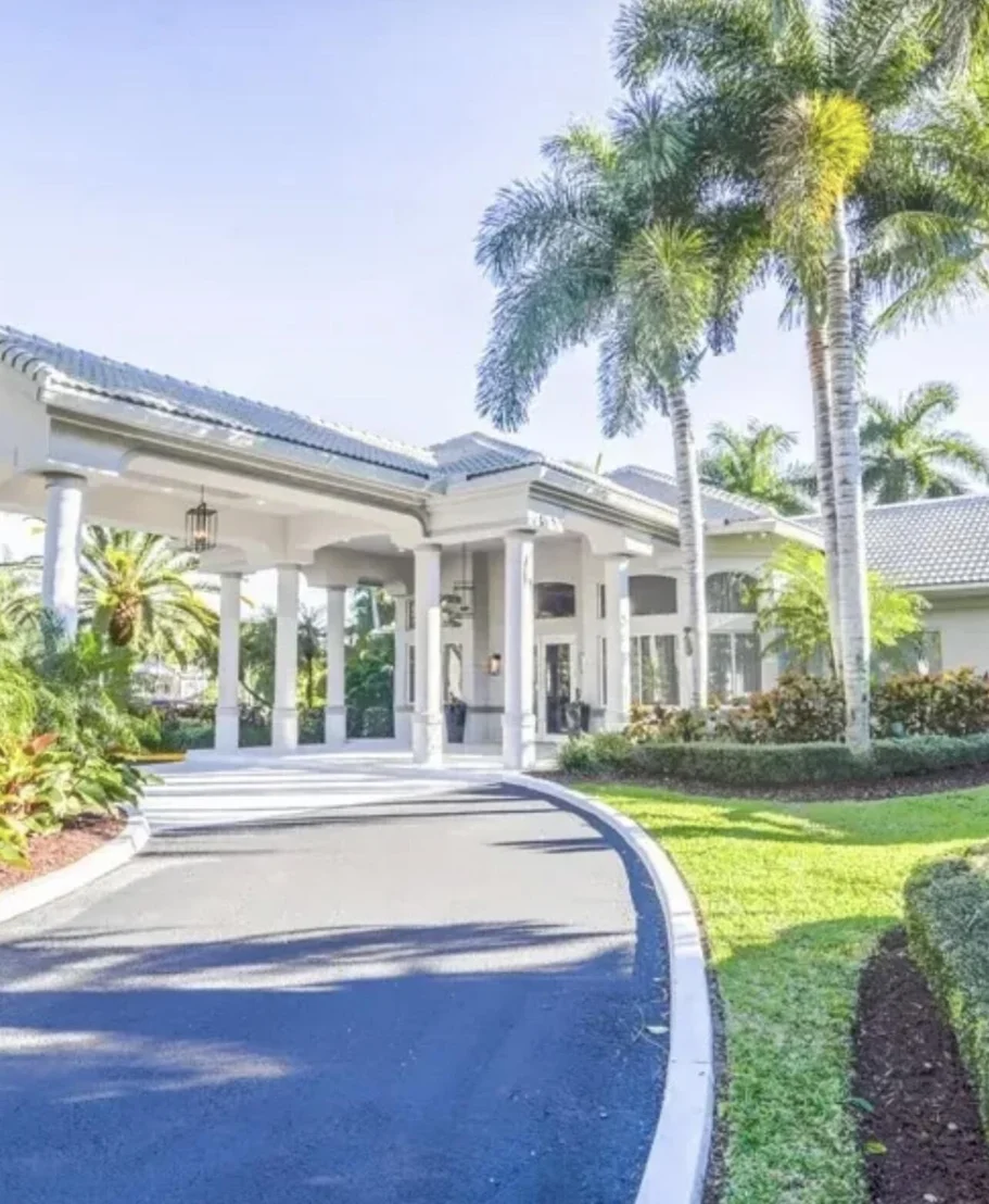 Photo of 10659 SAINT THOMAS Drive