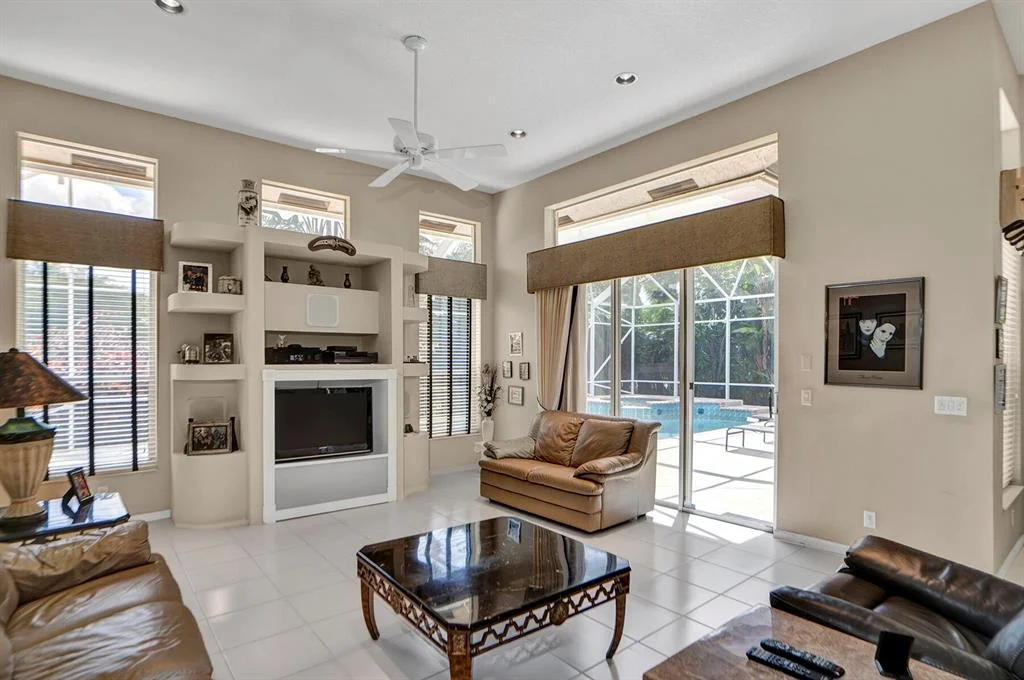 Photo of 10833 King Bay Drive