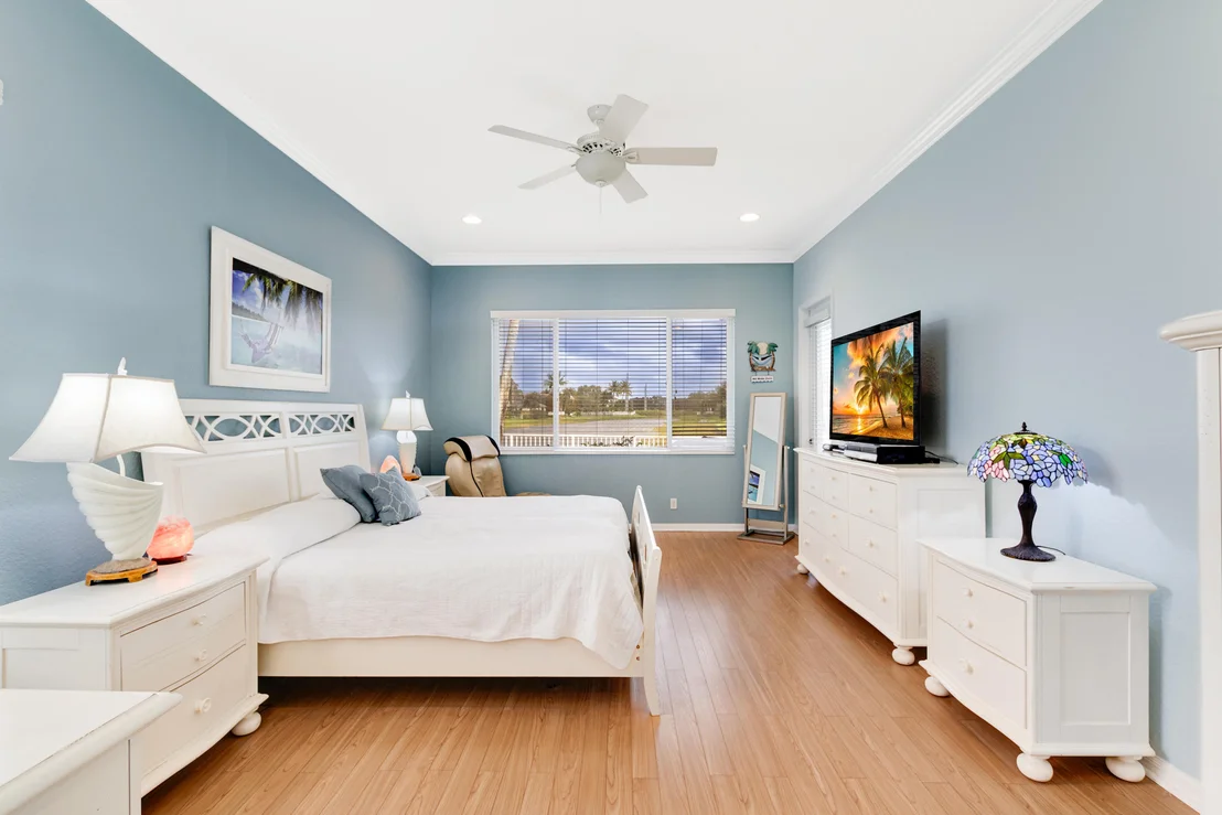 Photo of 4614 Mariners Cove Drive