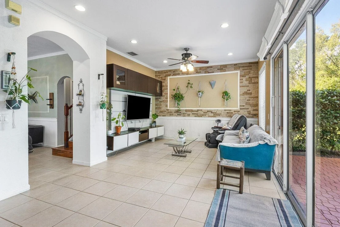 Photo of 1063 Grove Park Circle