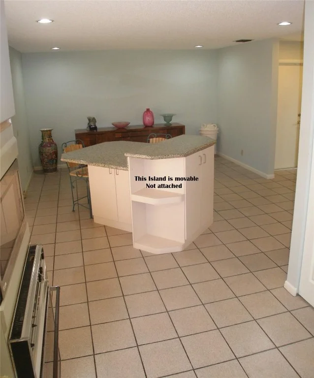 Photo of 2280 Columbia