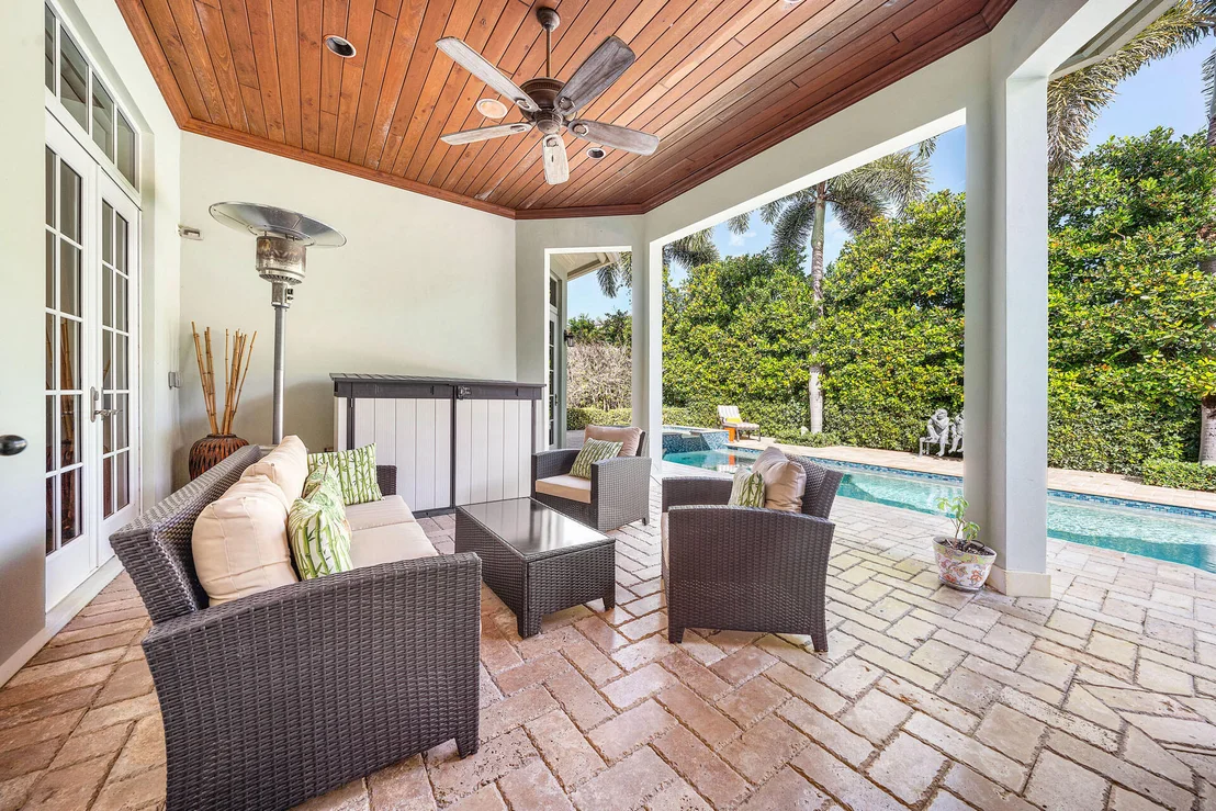 Photo of 2460 Queen Palm Road