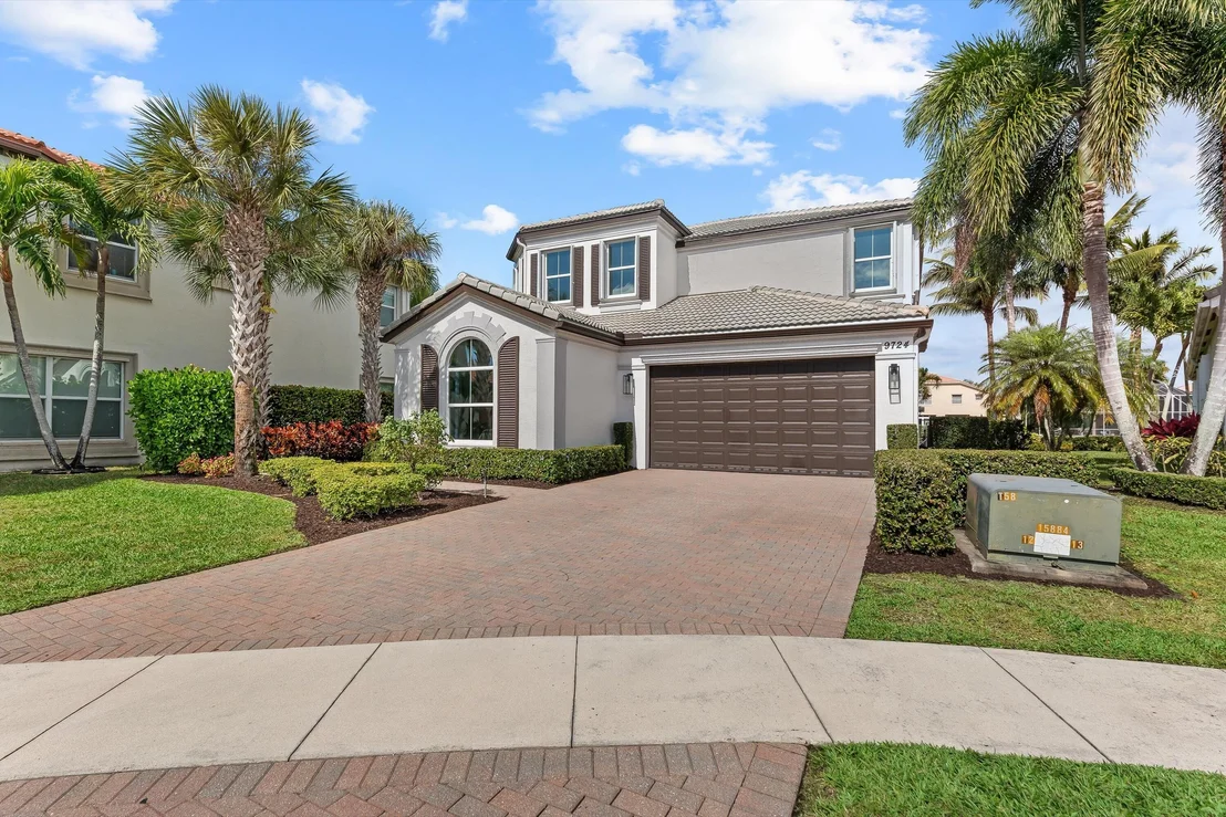 Photo of 9724 Phipps Lane