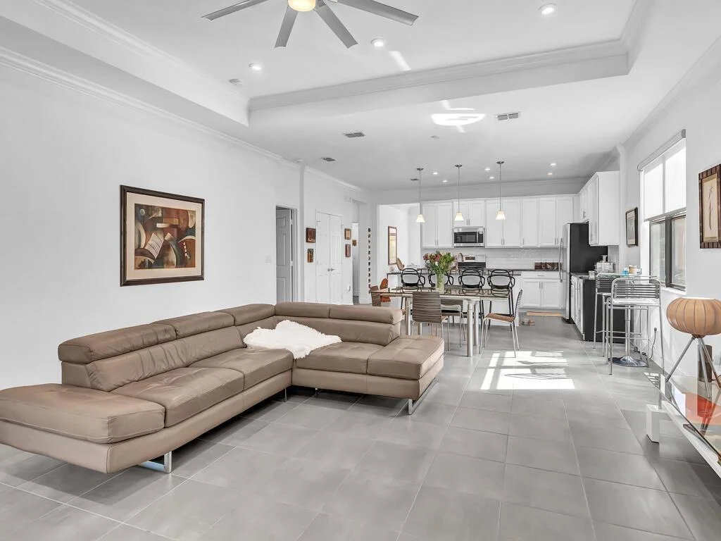 Photo of 1659 Willows Square