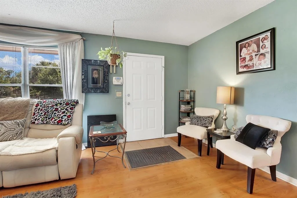 Photo of 16221 130th Way N
