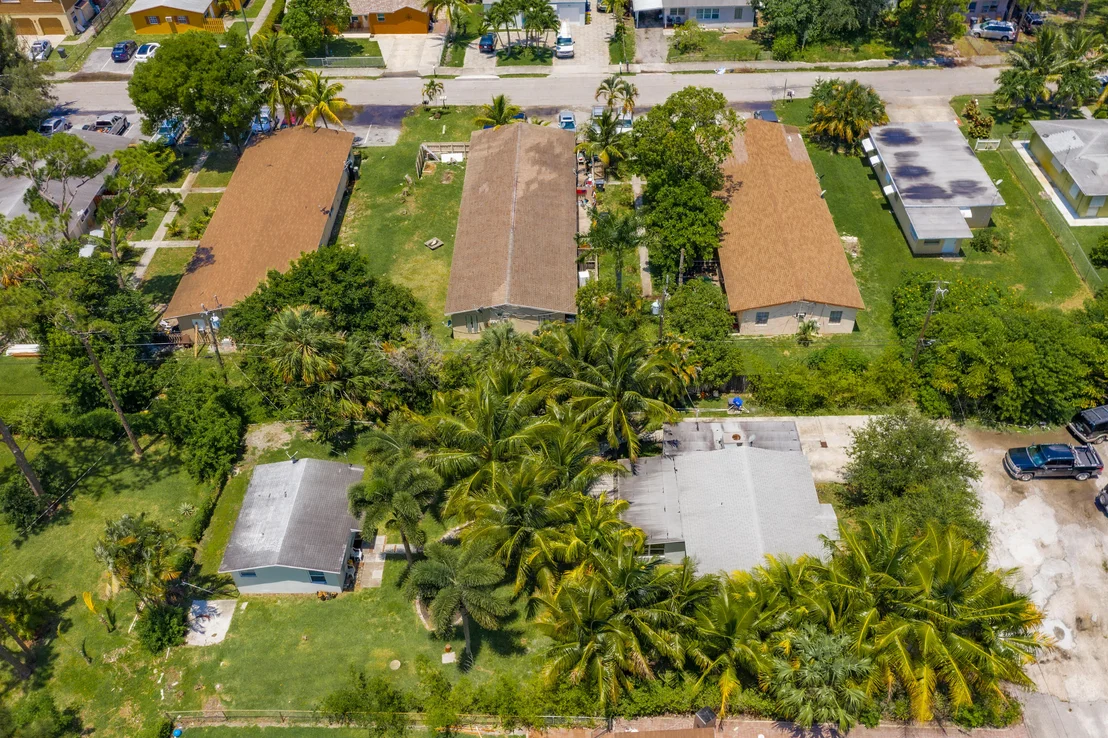 Photo of 2729 Helyn Road
