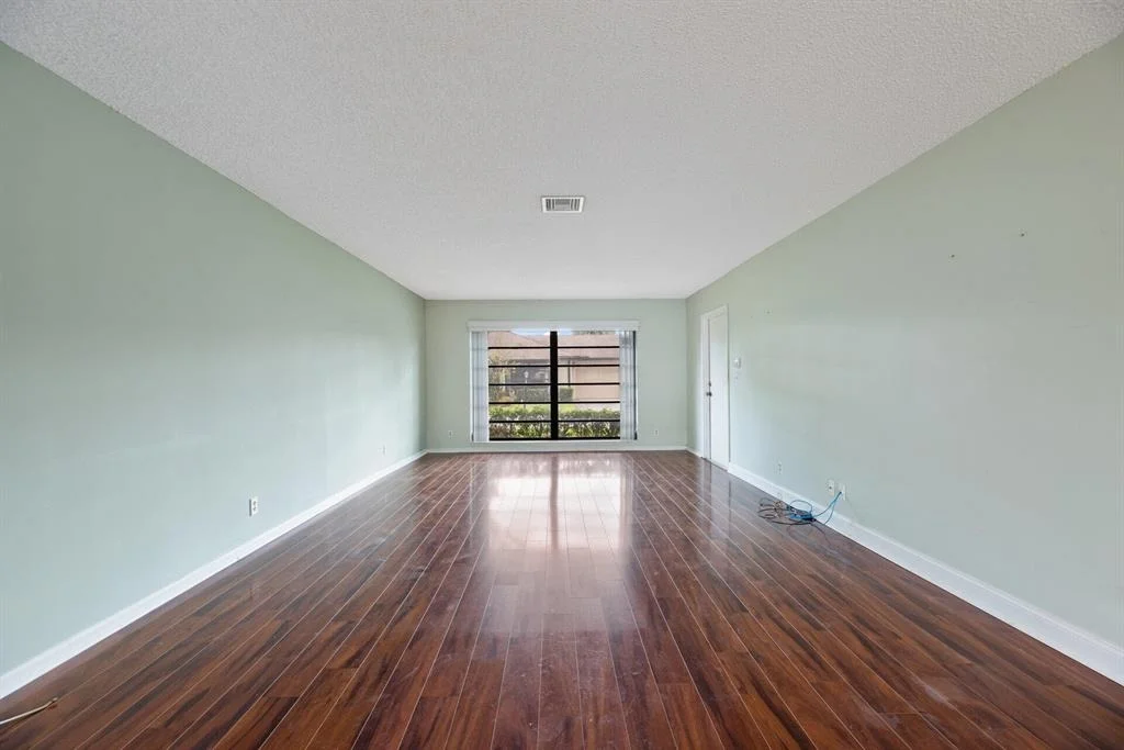 Photo of Unit B at 4826 Equestrian Circle