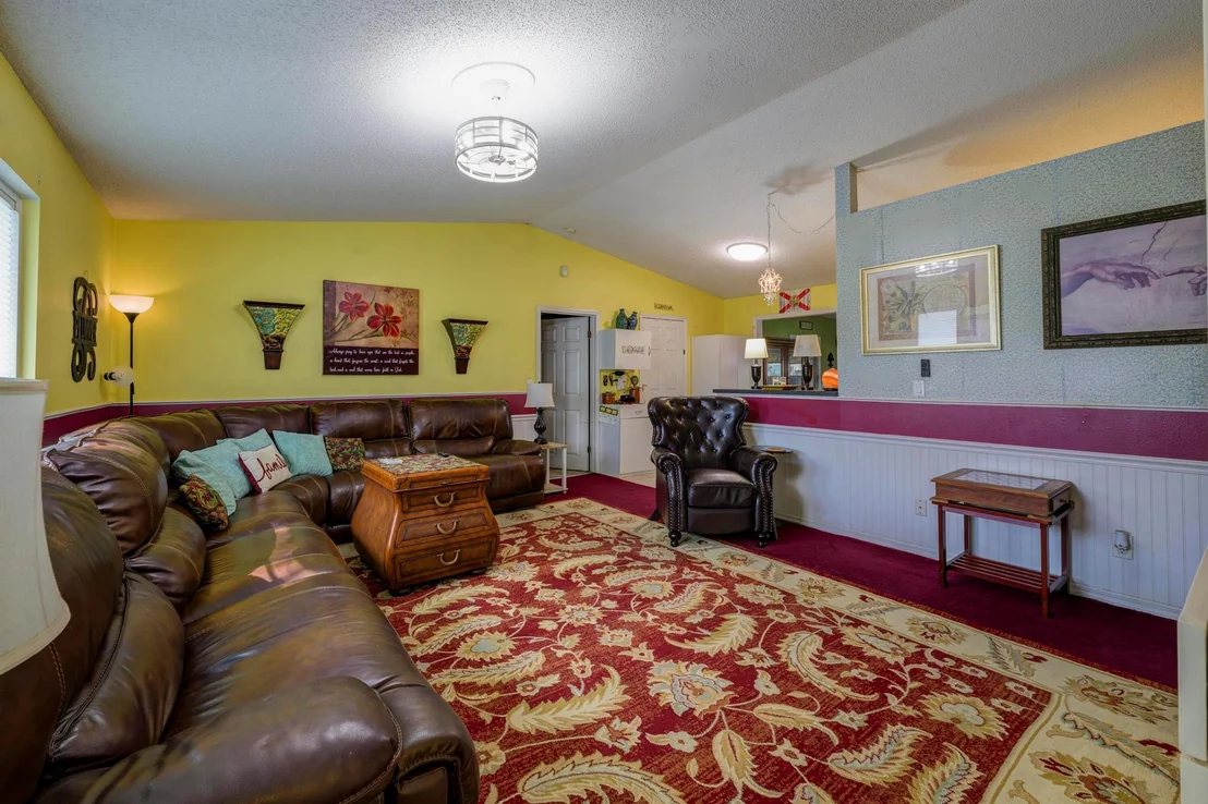 Photo of 7910 James Road