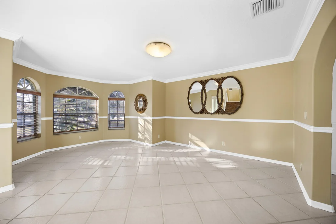 Photo of 6934 Grapeview Boulevard