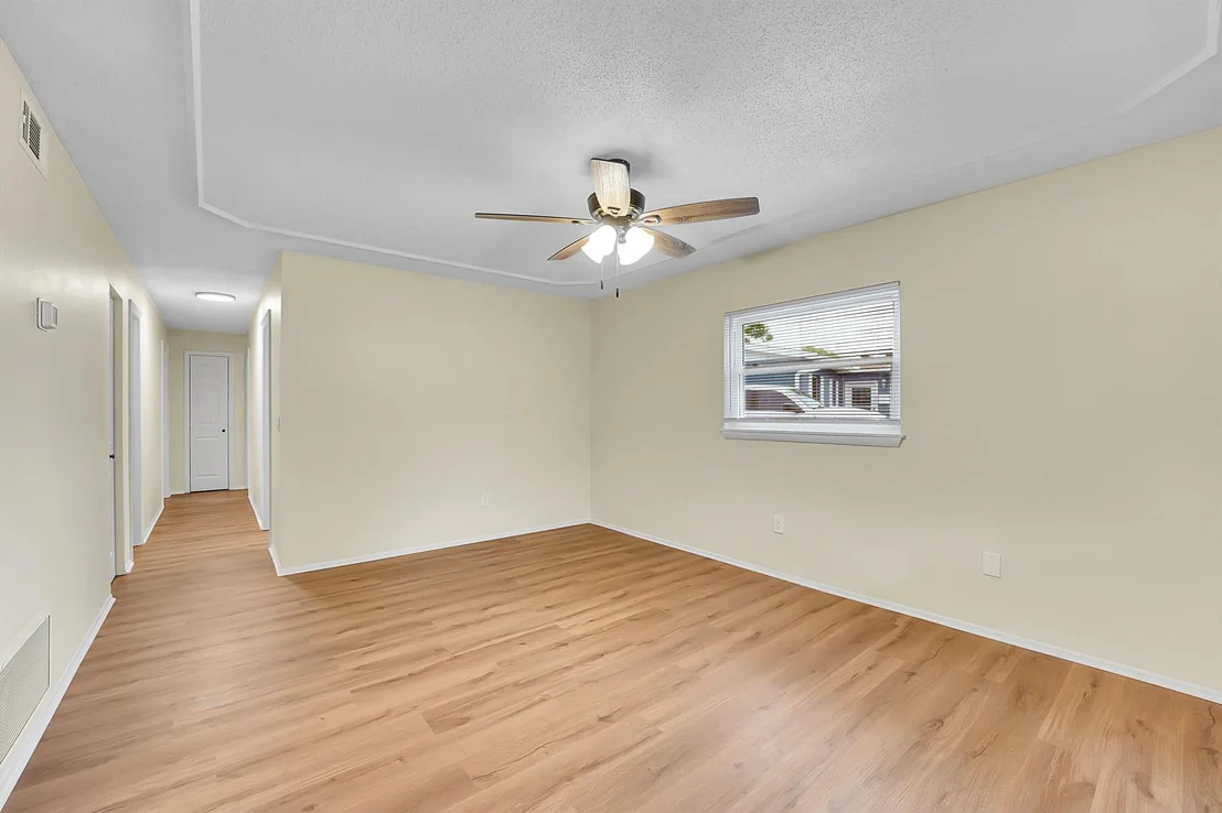 Photo of 524 Teak Drive