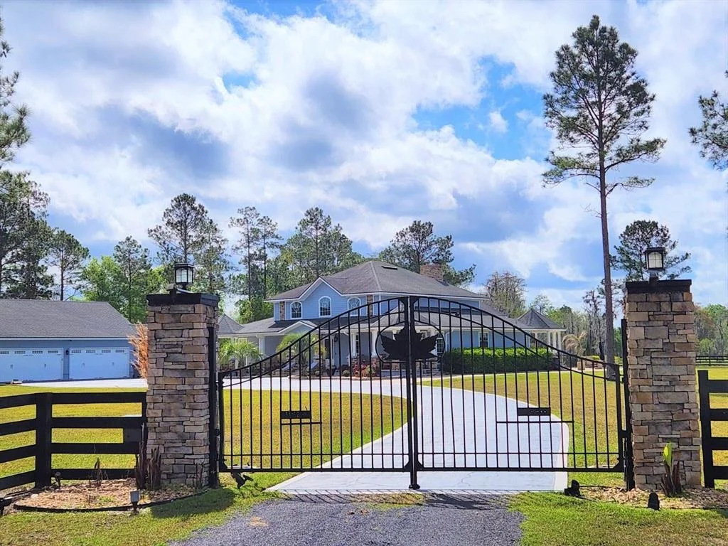 Photo of 14600 Emerald Estates Drive