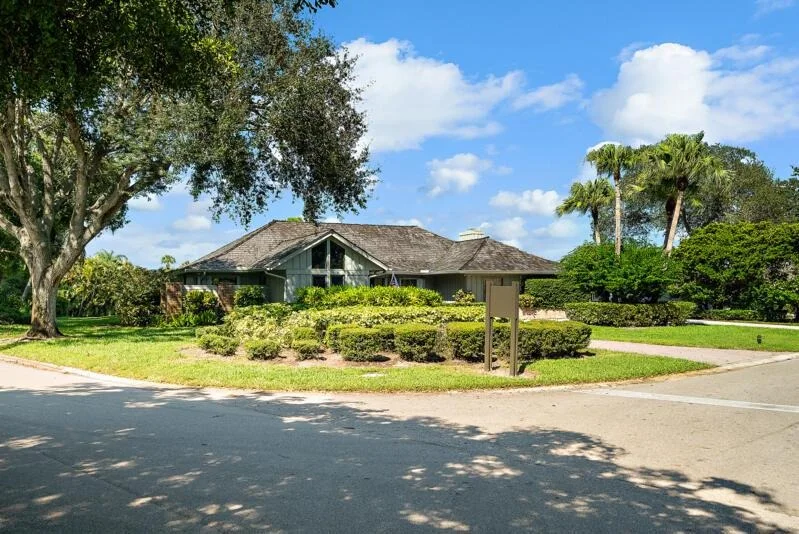 Photo of 5601 SE Winged Foot Drive
