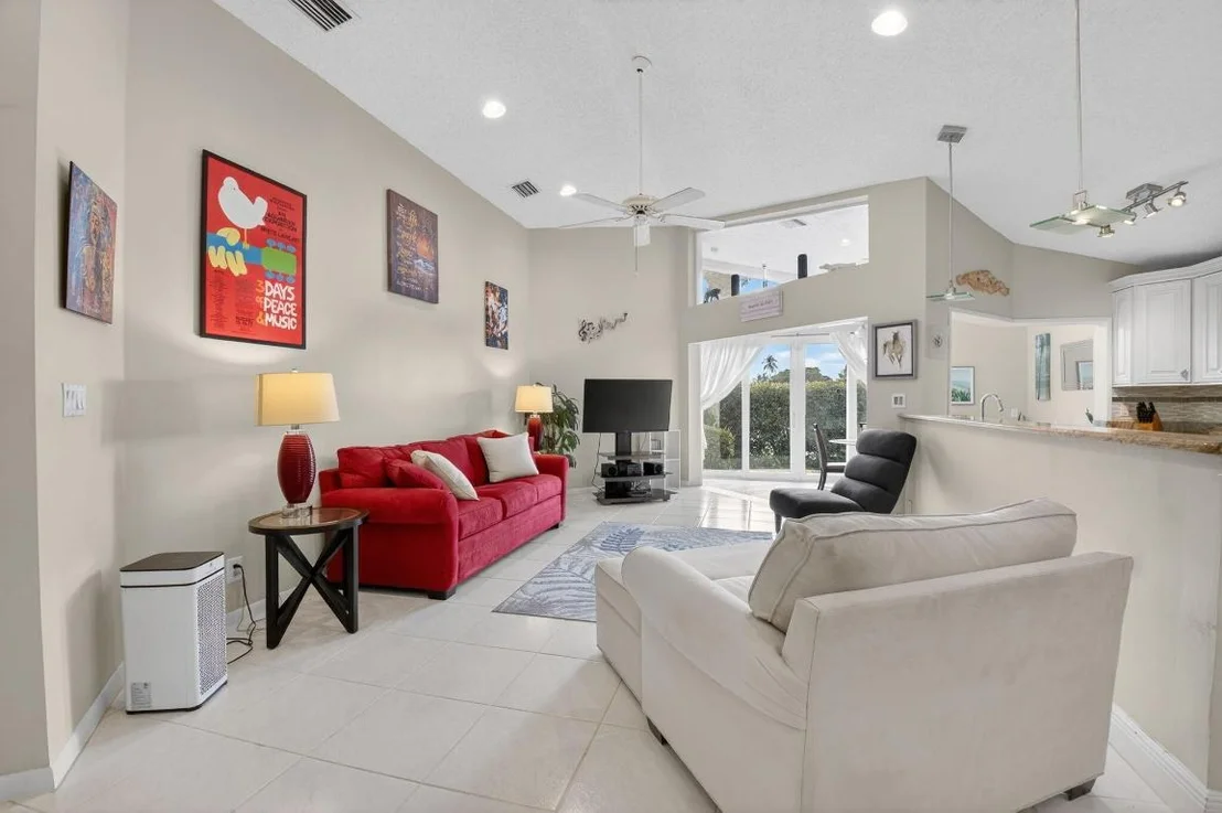 Photo of 6165 Bay Isles Drive