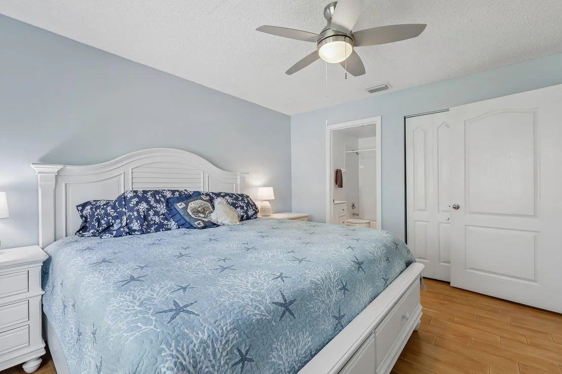 Photo of 8480 LOGIA Circle
