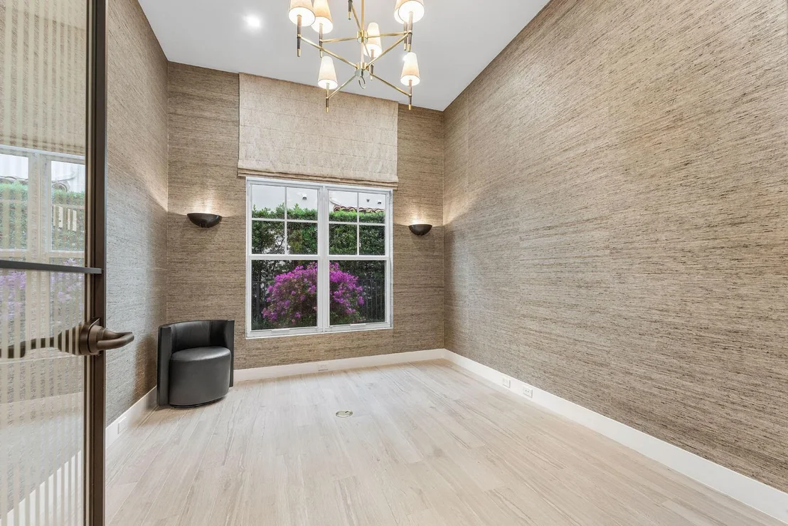Photo of 290 Sabal Palm Terrace