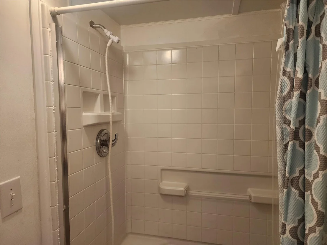 Photo of 6551 SE 56th Street