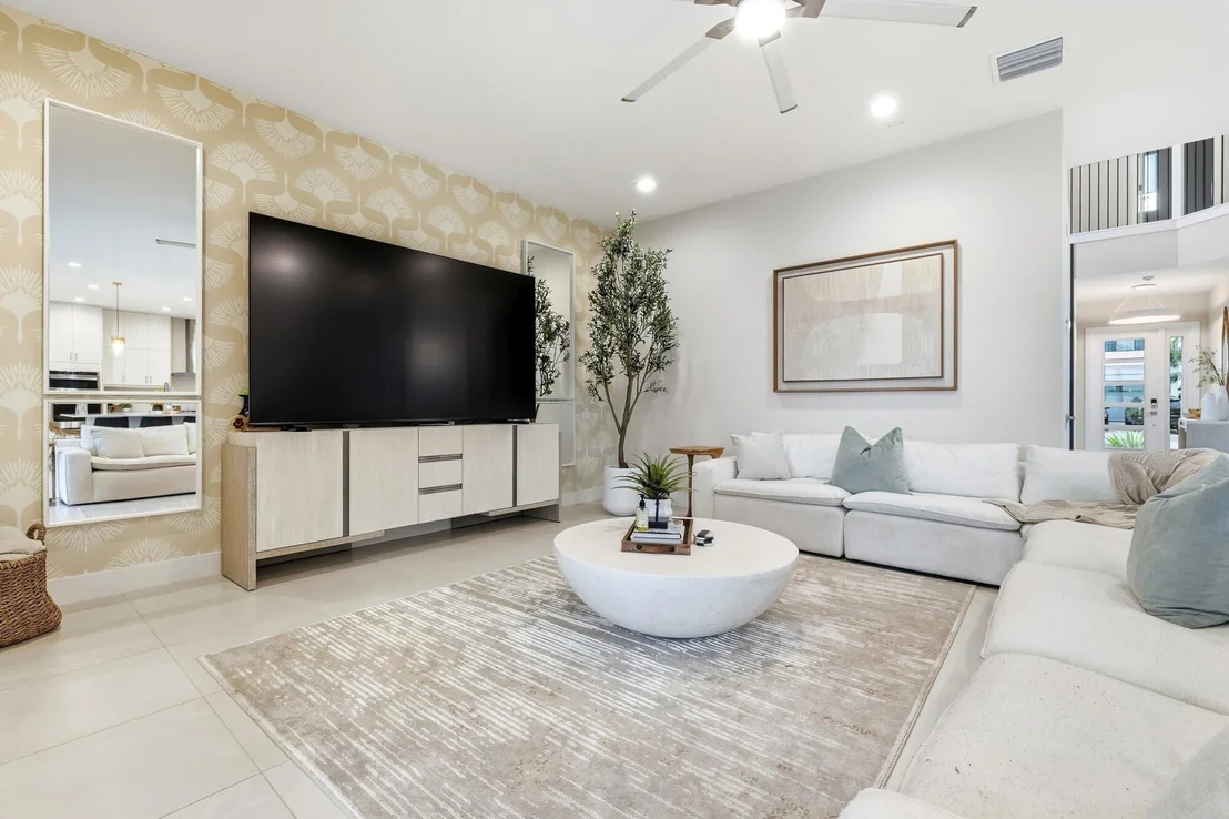 Photo of 13143 FEATHERING Way