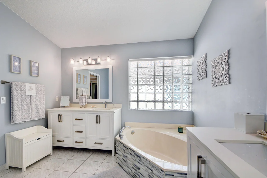 Photo of 7348 Lugano Drive