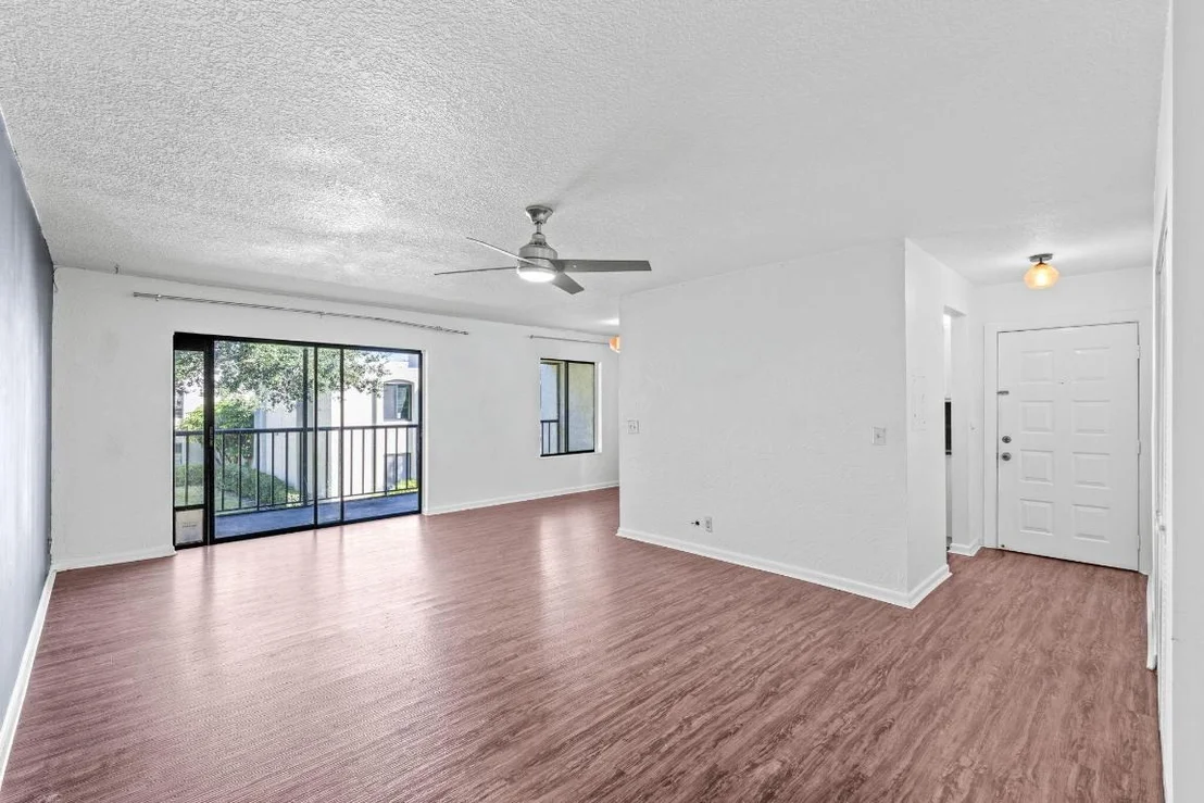 Photo of Unit C7 at 150 Pineview Road