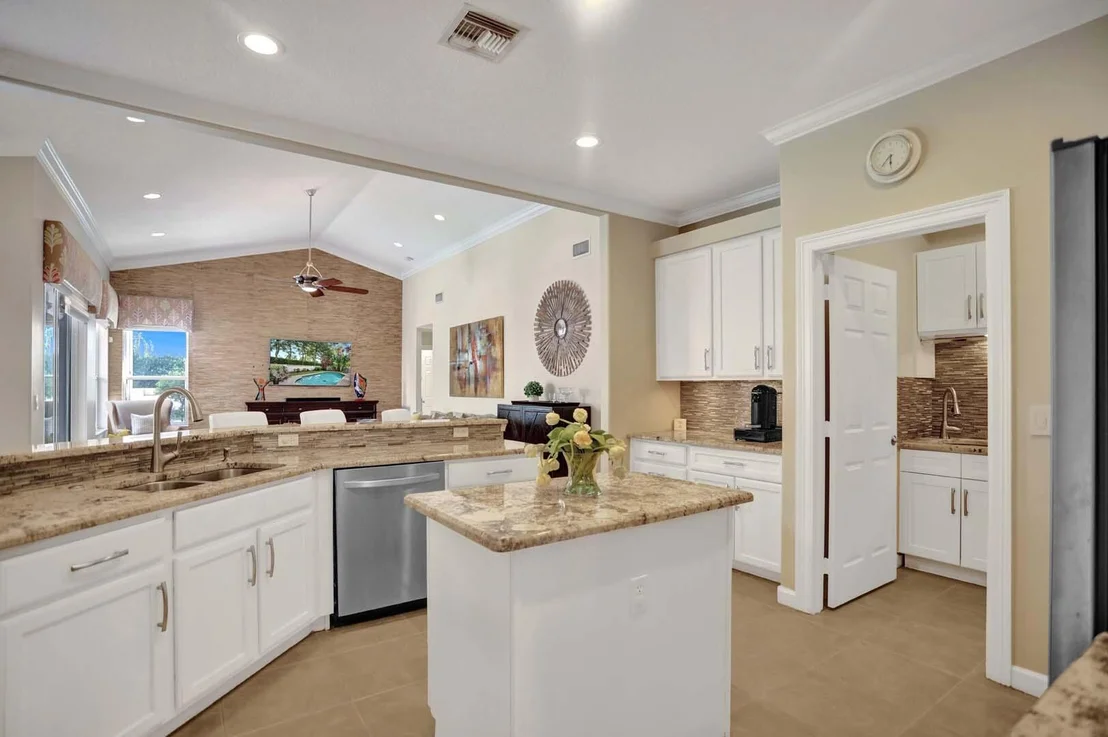 Photo of 7470 Brunswick Circle