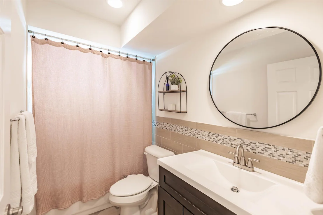 Photo of 6319 Garrett Street